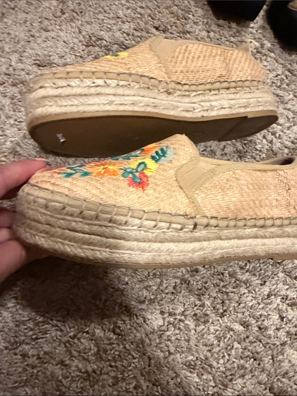 Sam Edelman Beige Espadrilles with Multicolor Floral Embroidery planform 7.5